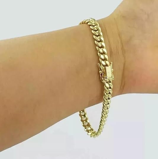 925 sterling silver with 14k gold plated mens rope bracelet for party & daily wear. 925 sterling silver with 14k gold plated mens rope bracelet for party & daily wear.