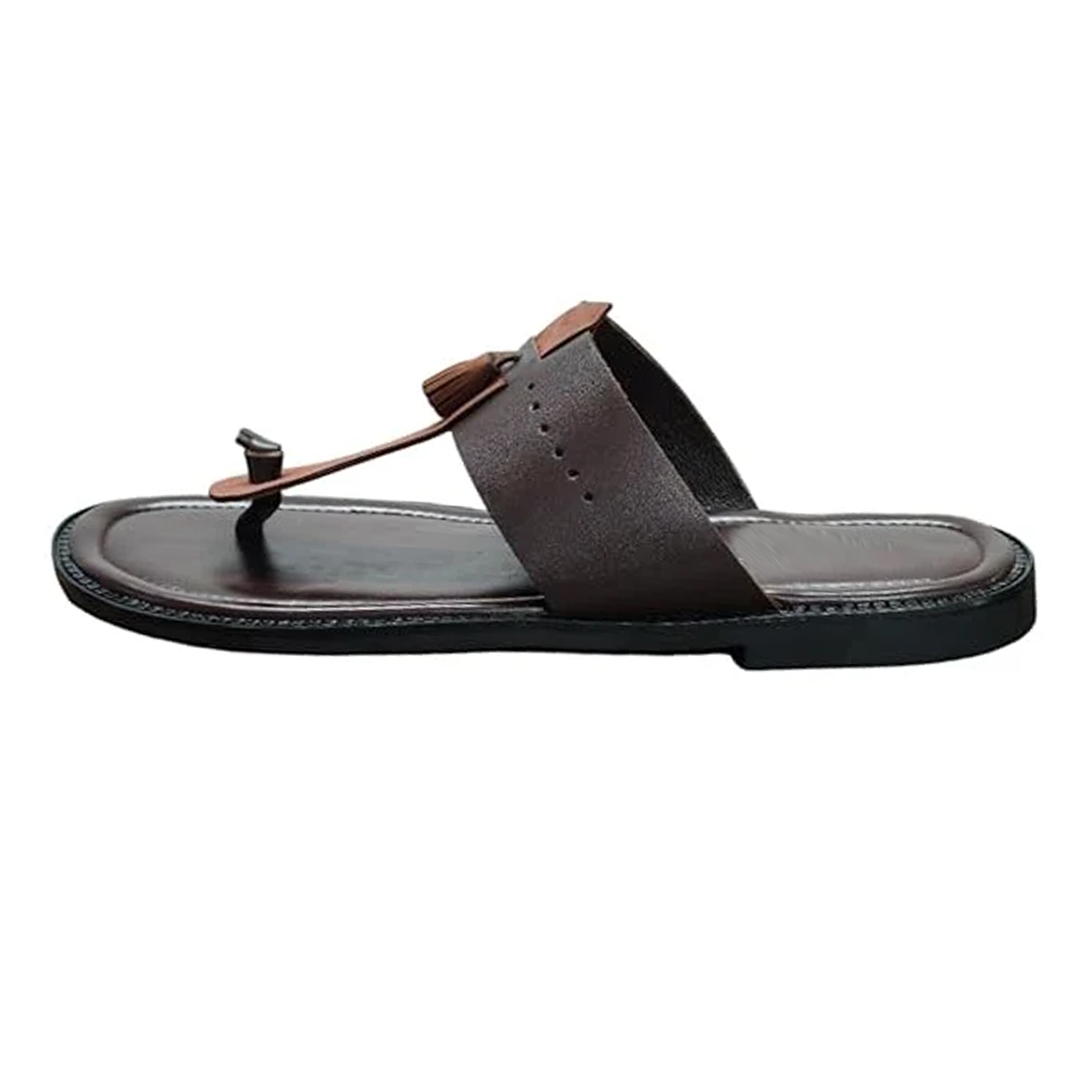 men’s brown toe ring leather ethnic slippers with tassel detail men’s brown toe ring leather ethnic slippers with tassel detail