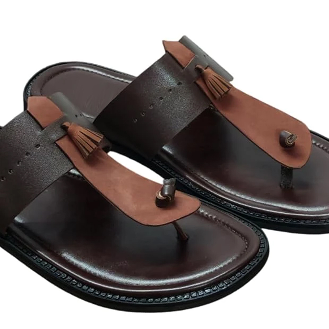 men’s brown toe ring leather ethnic slippers with tassel detail men’s brown toe ring leather ethnic slippers with tassel detail
